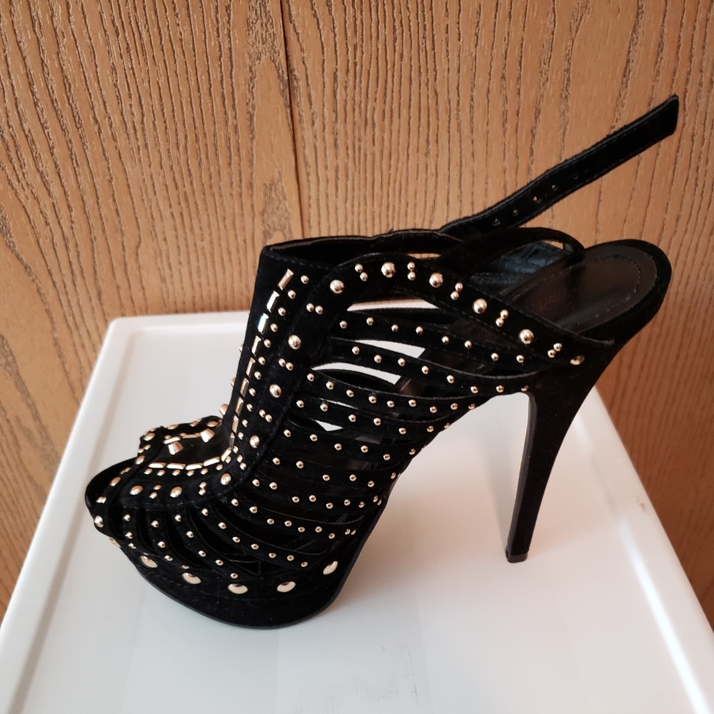 Shoedazzle limited edition strappy studded heels
